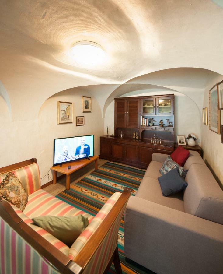 La Casa Del Comandante Villa Sulzano Buitenkant foto