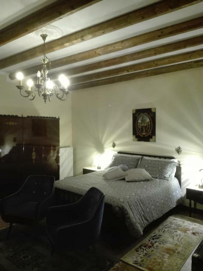 La Casa Del Comandante Villa Sulzano Buitenkant foto